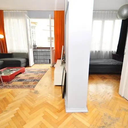 Appartamento Large Cihangir Provincia di Istanbul